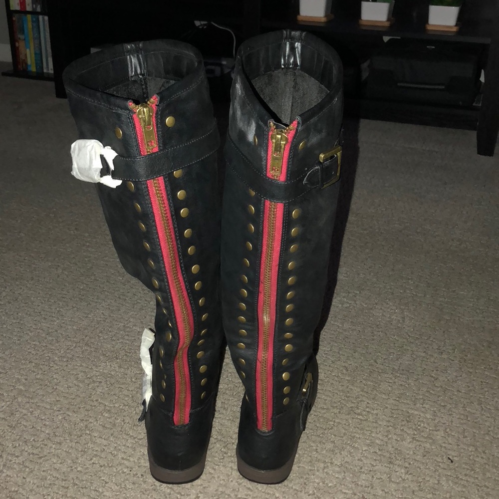 Fabulous Fall Tall black boots!